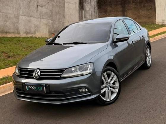 VOLKSWAGEN JETTA 2.0 TSI HIGHLINE 211CV GASOLINA 4P TIPTRONIC VOLKSWAGEN JETTA 2.0 TSI HIGHLINE 211CV GASOLINA 4P TIPTRONIC